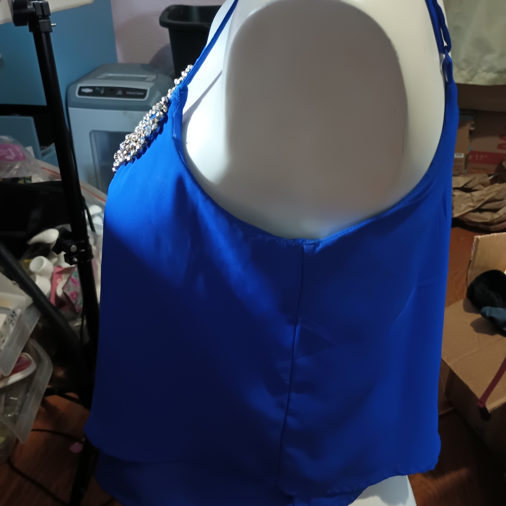 Charlotte Russe Cobalt Blue Semi-Cropped Top W/Beaded Neckline - Picture 3 of 6